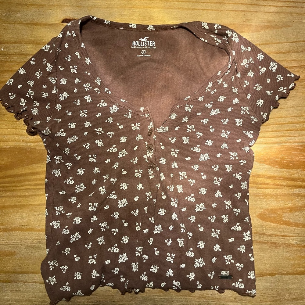 Hollister Crop top
